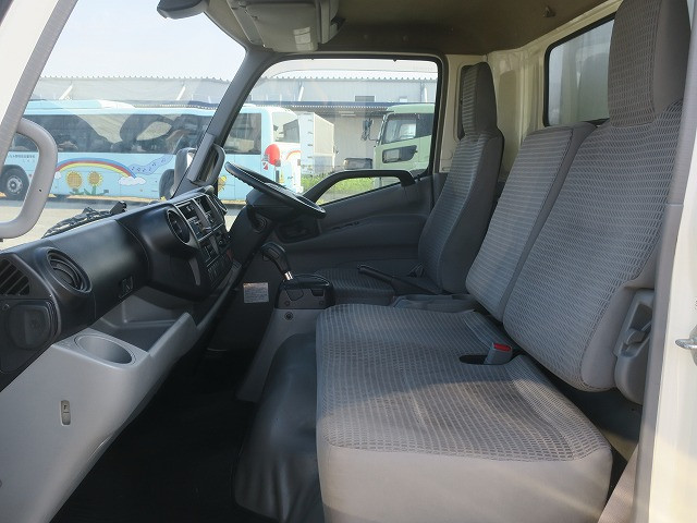 中古トラック 日野冷凍バン ＃23