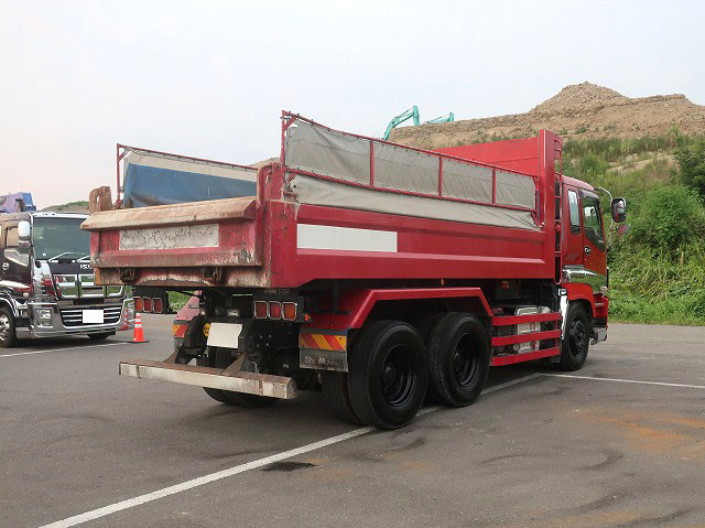 中古トラック いすゞダンプ ＃3