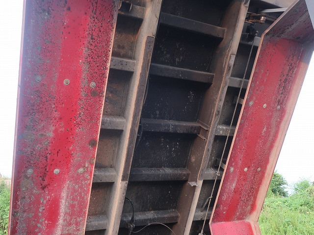 中古トラック いすゞダンプ ＃9