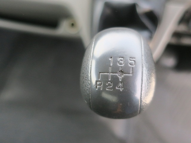 中古トラック 三菱ふそう冷凍バン ＃17