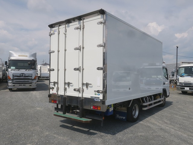 中古トラック 三菱ふそう冷凍バン ＃3