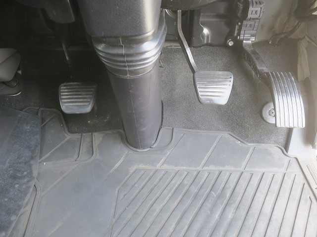 中古トラック 三菱ふそう冷凍バン ＃22