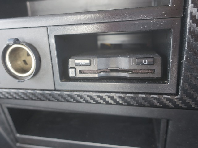 中古トラック 日野クレーン付平ボディ ＃18