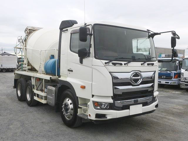 中古トラック 日野コンクリートミキサー車 ＃2