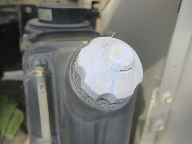 中古トラック いすゞコンクリートミキサー車 ＃13