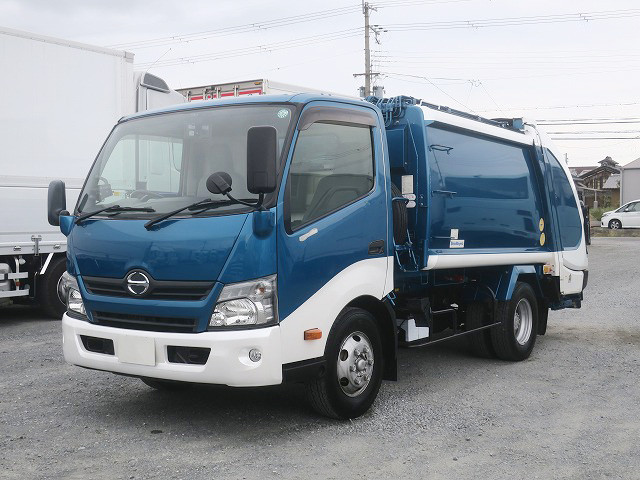  日野パッカー車