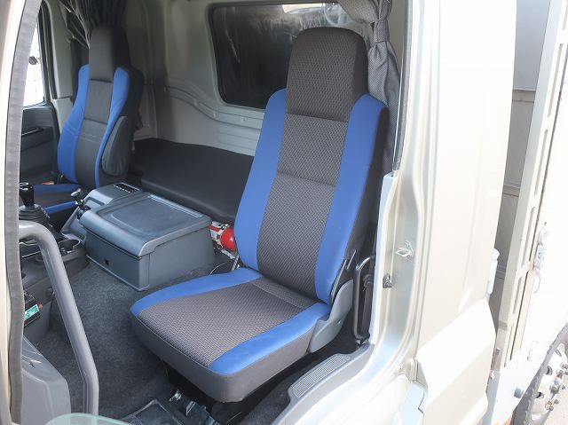 中古トラック いすゞ平ボディアルミブロック ＃22