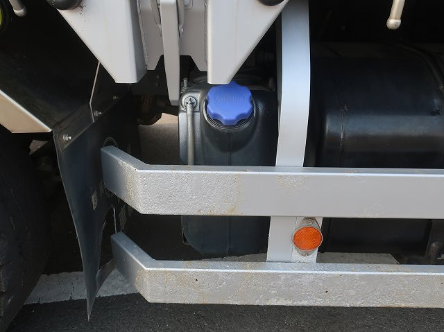 中古トラック いすゞ平ボディアルミブロック ＃10