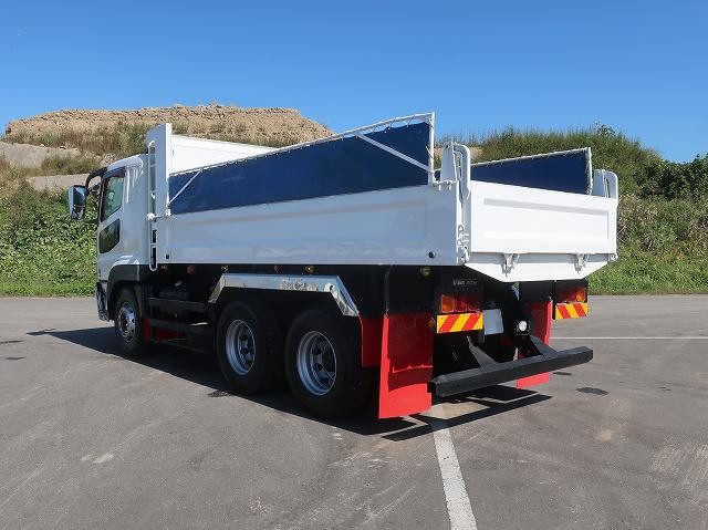 中古トラック 三菱ふそうダンプ ＃4