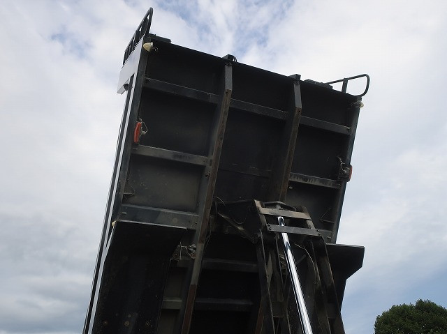 中古トラック 三菱ふそうダンプ ＃8