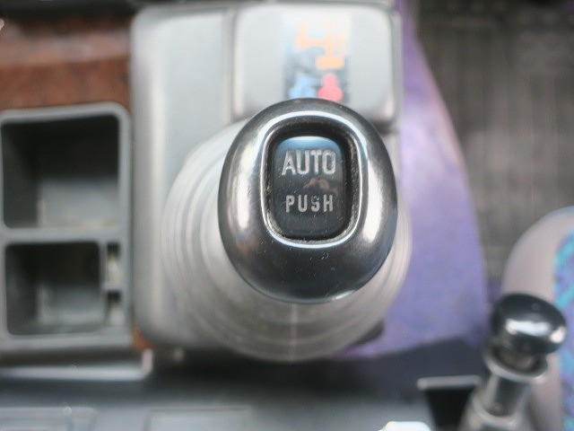 中古トラック いすゞクレーン付平ボディ #18