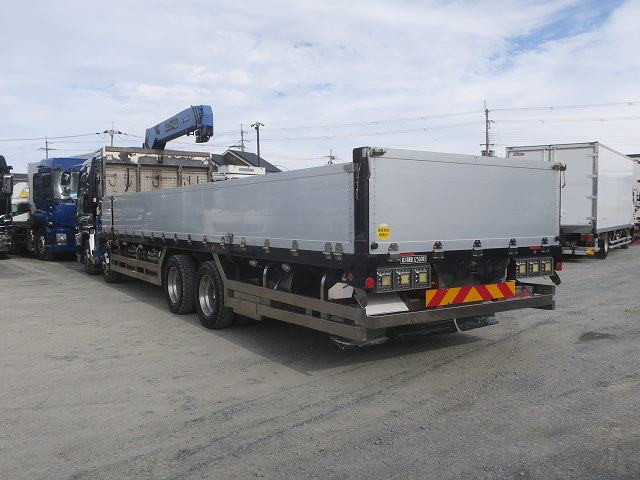 中古トラック いすゞクレーン付平ボディ ＃4