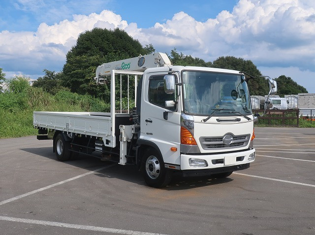 中古トラック 日野クレーン付平ボディ ＃2