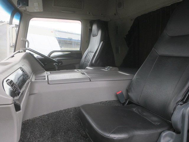 中古トラック 三菱ふそうトラクタヘッド ＃22