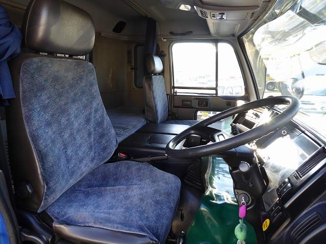 中古トラック UDトラックスダンプ #18