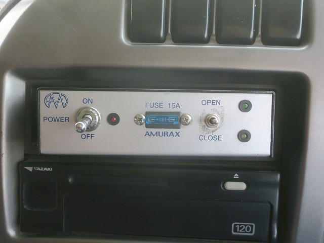 中古トラック UDトラックスコンクリートミキサー車 ＃20