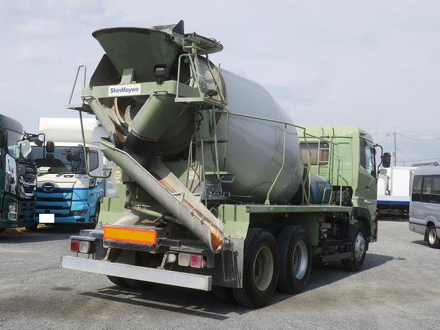 中古トラック UDトラックスコンクリートミキサー車 ＃3