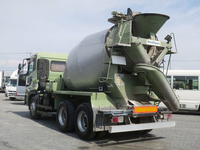 中古トラック UDトラックスコンクリートミキサー車 ＃4