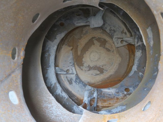 中古トラック UDトラックスコンクリートミキサー車 ＃7