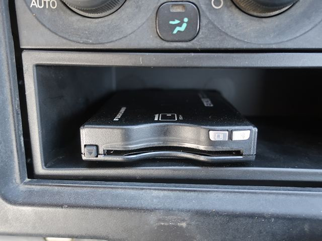 中古トラック 三菱ふそうコンクリートミキサー車 ＃19