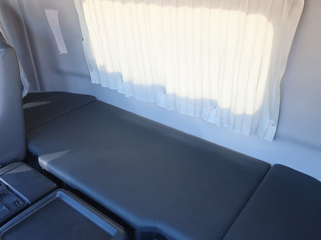 中古トラック 日野コンクリートミキサー車 ＃23