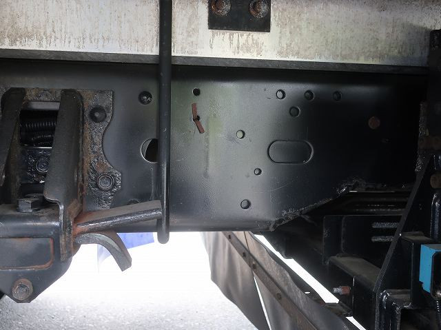 中古トラック いすゞ冷凍バン ＃10