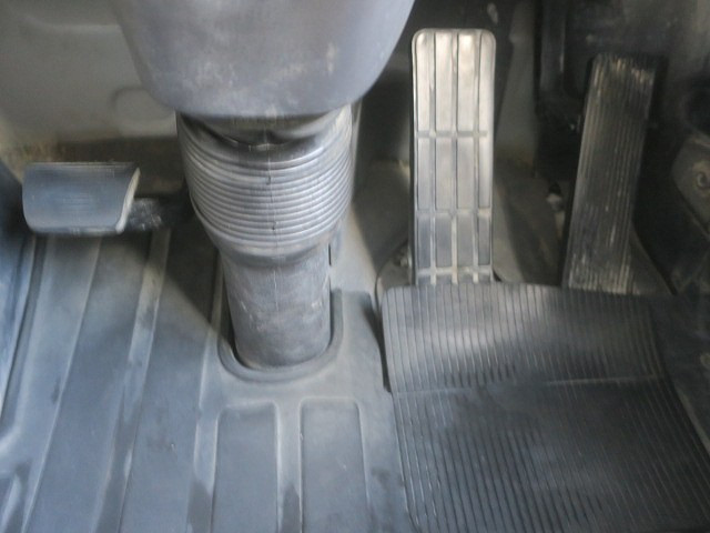 中古トラック UDトラックスコンクリートミキサー車 ＃22