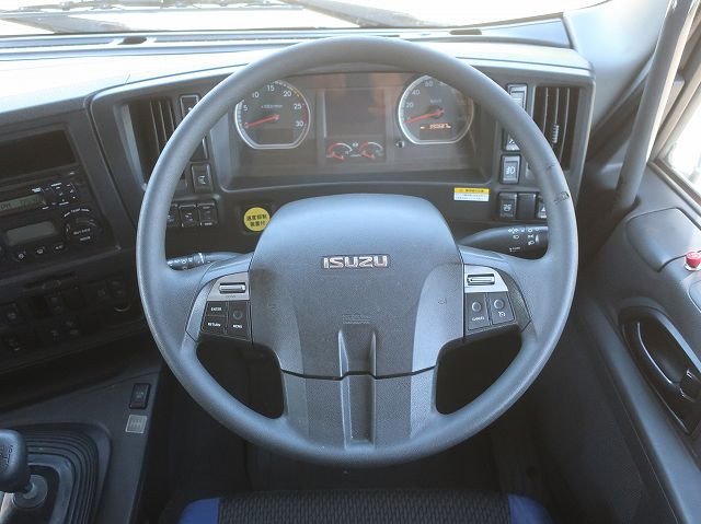 中古トラック いすゞアルミウィング ＃16