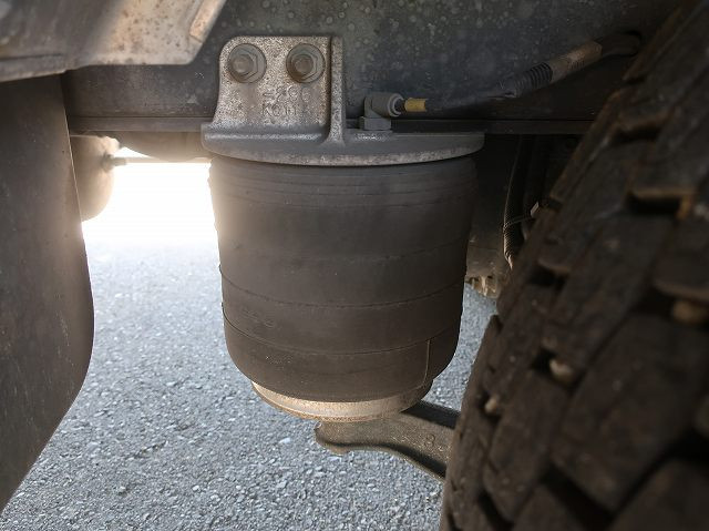 中古トラック いすゞアルミウィング ＃9