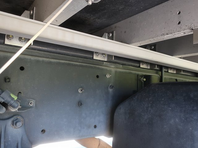 中古トラック いすゞアルミウィング ＃10