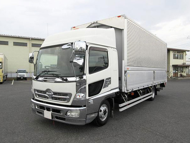 2017 Hino Ranger Medium-Duty Aluminum Wing 6200 Wide Combination Gate High Roof 240 HP 