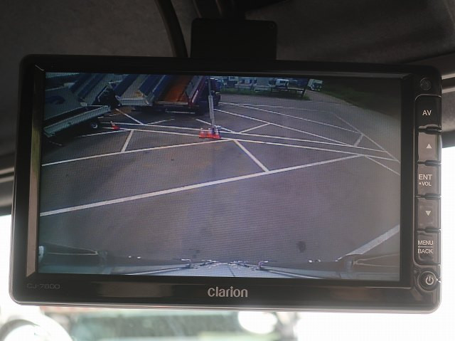 中古トラック いすゞ冷凍バン ＃19