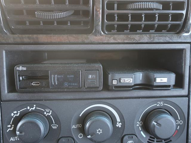 中古トラック 三菱ふそう平ボディアルミブロック ＃19