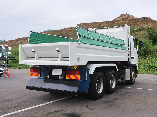 中古トラック いすゞダンプ ＃3