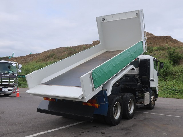 中古トラック いすゞダンプ ＃6