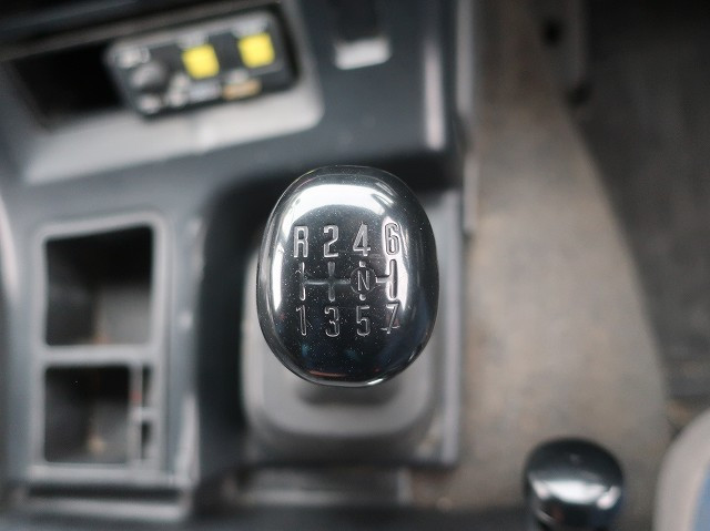 中古トラック いすゞダンプ ＃17