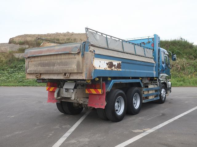 中古トラック いすゞダンプ ＃3