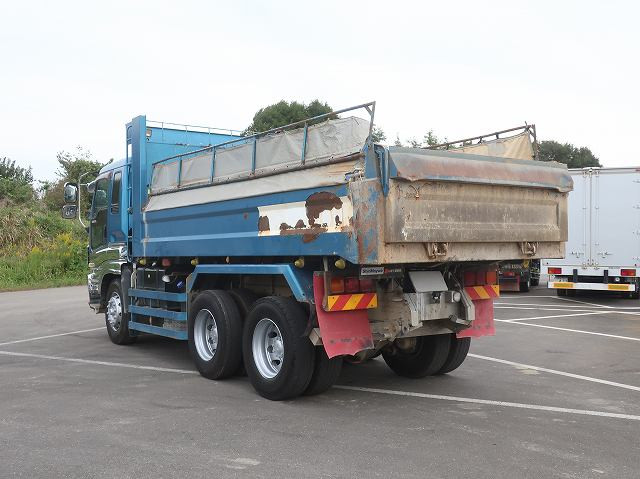 中古トラック いすゞダンプ ＃4