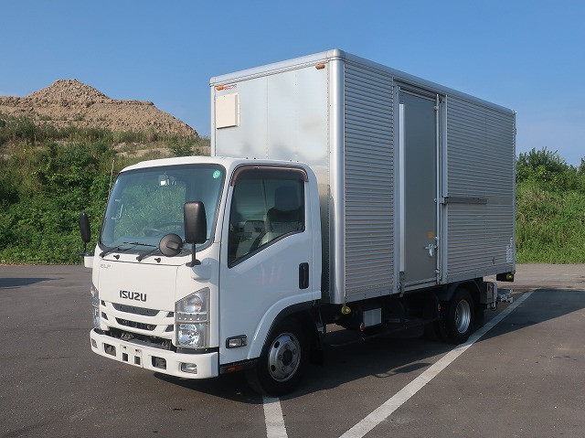 中古トラック いすゞアルミバン