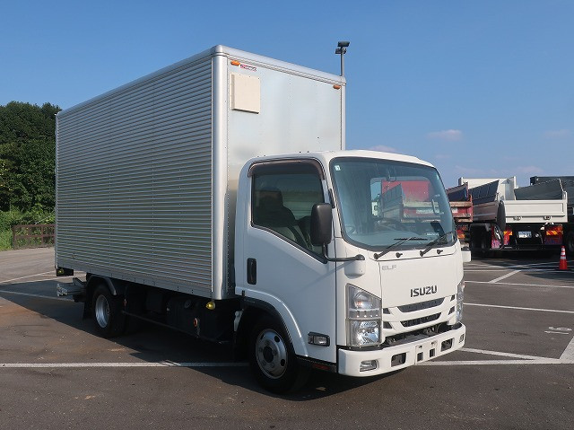 中古トラック いすゞアルミバン ＃2
