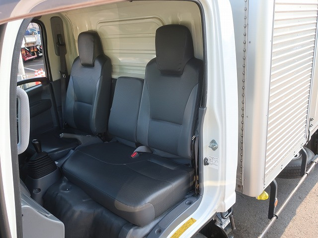 中古トラック いすゞアルミバン ＃23