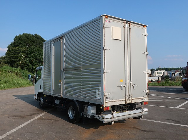 中古トラック いすゞアルミバン ＃4