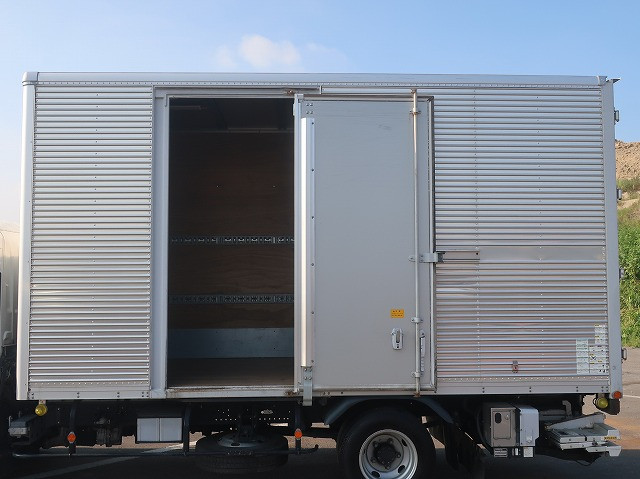 中古トラック いすゞアルミバン ＃7