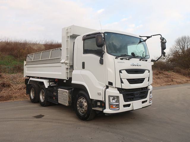 中古トラック いすゞダンプ ＃2