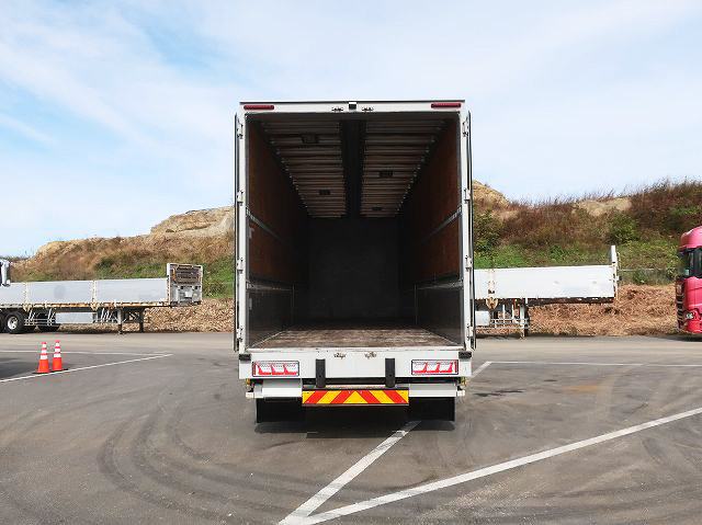 中古トラック いすゞアルミウィング ＃7