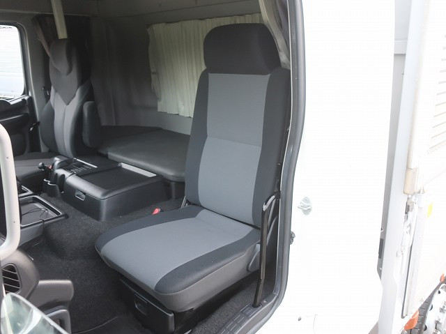 中古トラック 日野アルミウィング ＃22