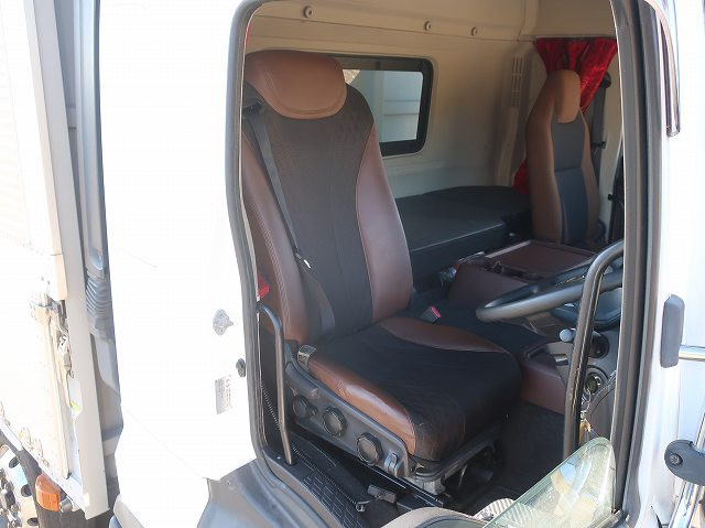 中古トラック 日野アルミウィング ＃12