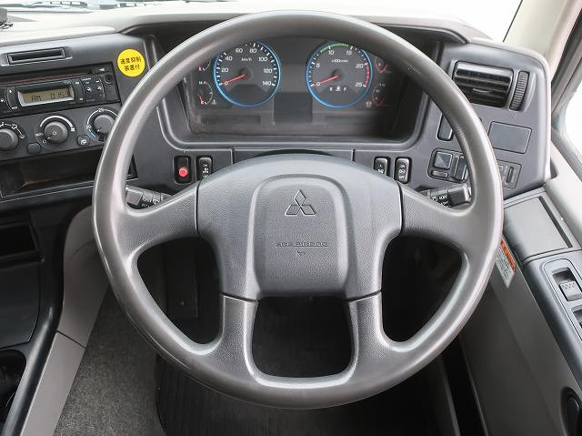 中古トラック 三菱ふそうクレーン付セルフローダー ＃17