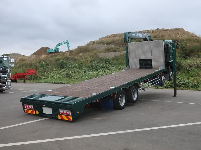 中古トラック 三菱ふそうクレーン付セルフローダー ＃3