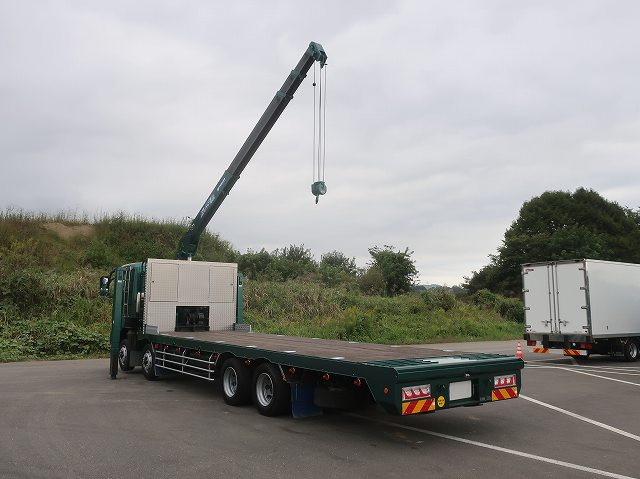 中古トラック 三菱ふそうクレーン付セルフローダー ＃7